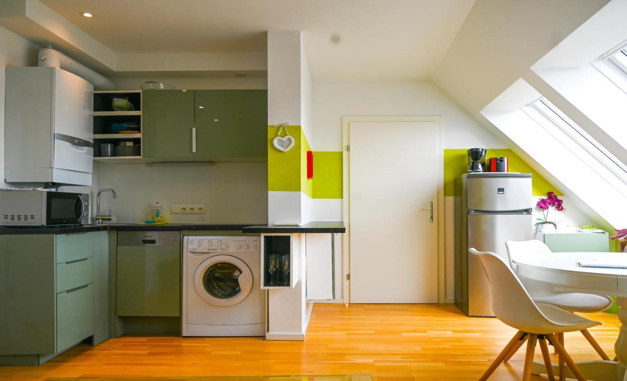 Bright Duplex Danube Canal Wien Exterior foto