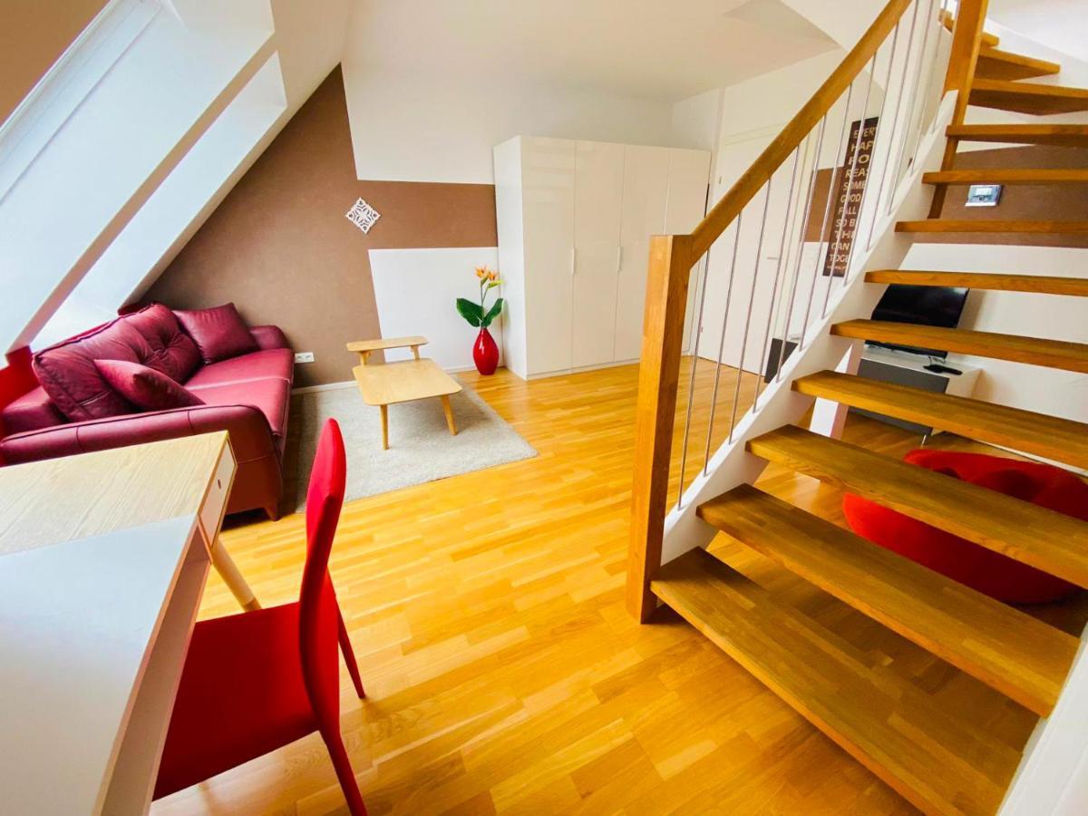 Bright Duplex Danube Canal Wien Exterior foto